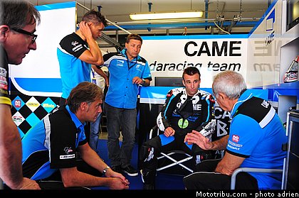 pit_lane_et_paddock_motogp_2013_san_marino_misano_adriatico_0107.jpg