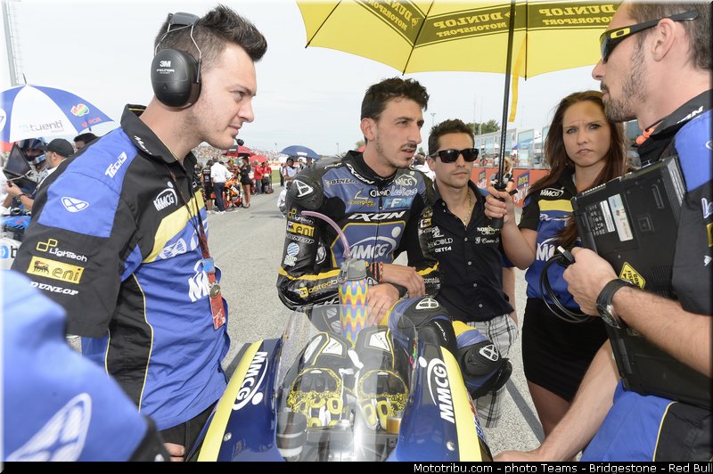 moto2_rossi_008_saint_marin_misano_adriatico_2013