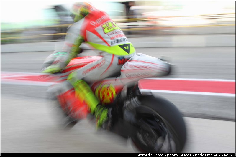 motogp_iannone_016_saint_marin_misano_adriatico_2013