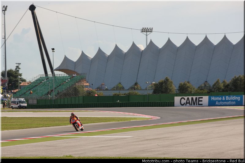 motogp_marquez_010_saint_marin_misano_adriatico_2013
