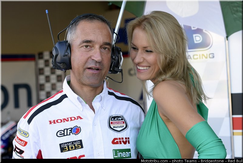 motogp_pitbabe_002_saint_marin_misano_adriatico_2013