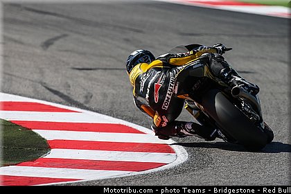 moto2_luthi_009_saint_marin_misano_adriatico_2013.jpg