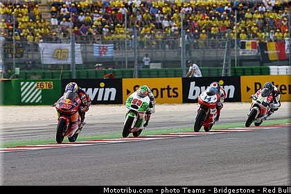 moto3_037_saint_marin_misano_adriatico_2013.jpg
