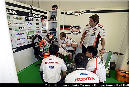 motogp_bradl_003_saint_marin_misano_adriatico_2013.jpg