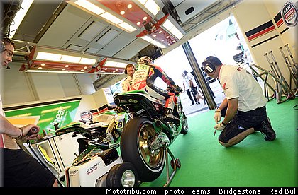 motogp_bradl_005_saint_marin_misano_adriatico_2013.jpg