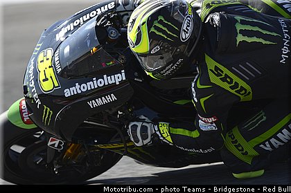 motogp_crutchlow_010_saint_marin_misano_adriatico_2013.jpg