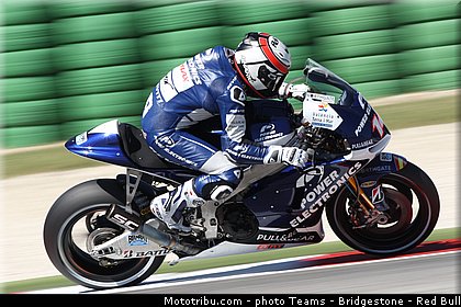 motogp_de_puniet_008_saint_marin_misano_adriatico_2013.jpg