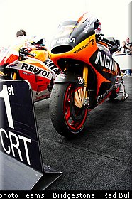motogp_edwards_005_saint_marin_misano_adriatico_2013.jpg
