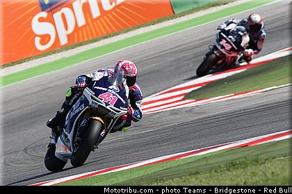 motogp_espargaro_001_saint_marin_misano_adriatico_2013.jpg