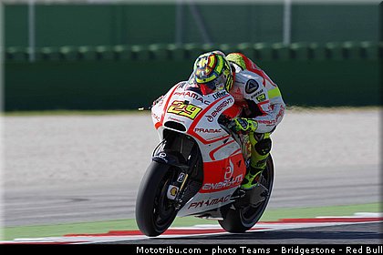 motogp_iannone_002_saint_marin_misano_adriatico_2013.jpg