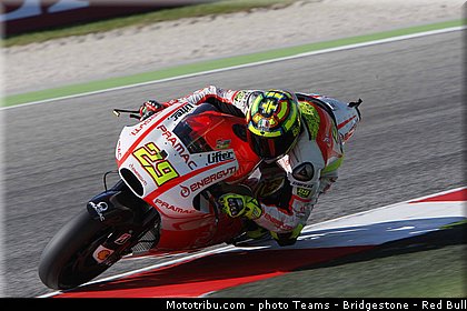 motogp_iannone_006_saint_marin_misano_adriatico_2013.jpg