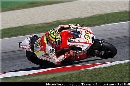 motogp_iannone_011_saint_marin_misano_adriatico_2013.jpg