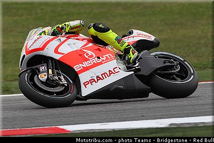 motogp_iannone_017_saint_marin_misano_adriatico_2013.jpg