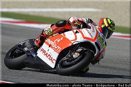 motogp_iannone_023_saint_marin_misano_adriatico_2013.jpg
