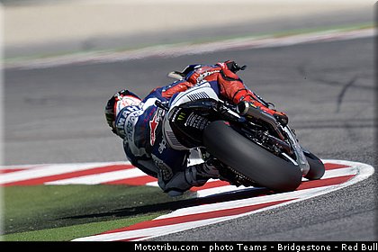 motogp_lorenzo_003_saint_marin_misano_adriatico_2013.jpg