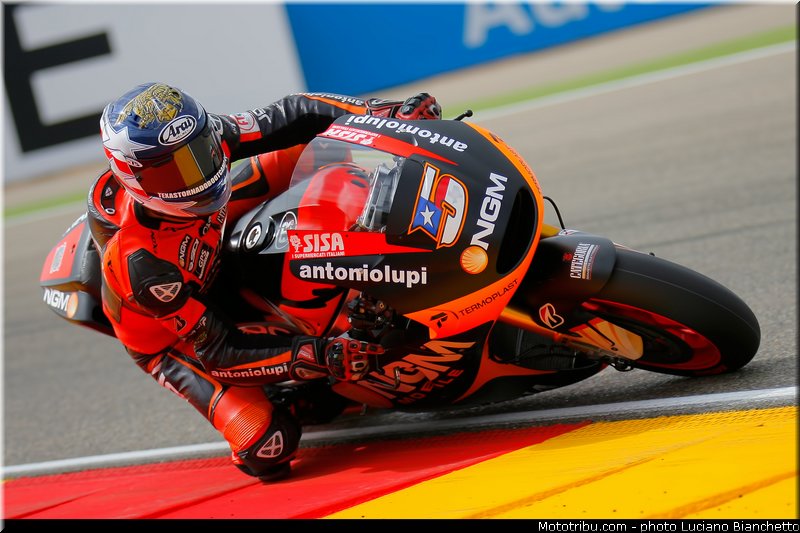 motogp_edwards_003_espagne_aragon_motorland_2013