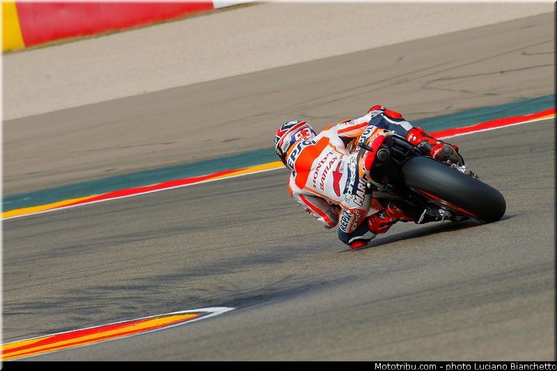 motogp_marquez_004_espagne_aragon_motorland_2013