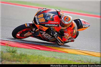 moto2_cardus_002_espagne_aragon_motorland_2013.jpg