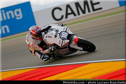 moto2_warokorn_002_espagne_aragon_motorland_2013.jpg