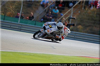 moto3_fenati_001_espagne_aragon_motorland_2013.jpg