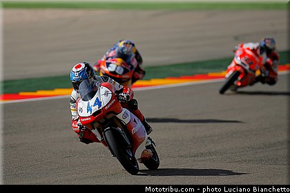 moto3_olivera_002_espagne_aragon_motorland_2013.jpg