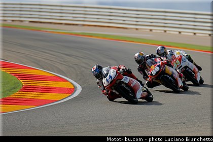 moto3_olivera_004_espagne_aragon_motorland_2013.jpg