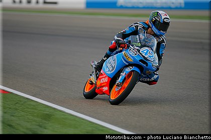moto3_rins_003_espagne_aragon_motorland_2013.jpg