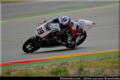 moto3_thecher_001_espagne_aragon_motorland_2013.jpg