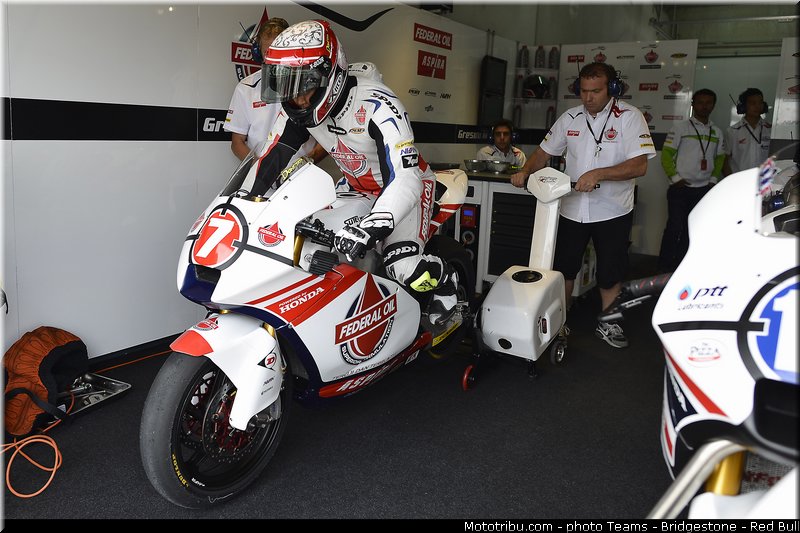 moto2_pradita_0021_espagne_aragon_motorland_2013