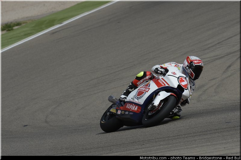 moto2_pradita_0037_espagne_aragon_motorland_2013