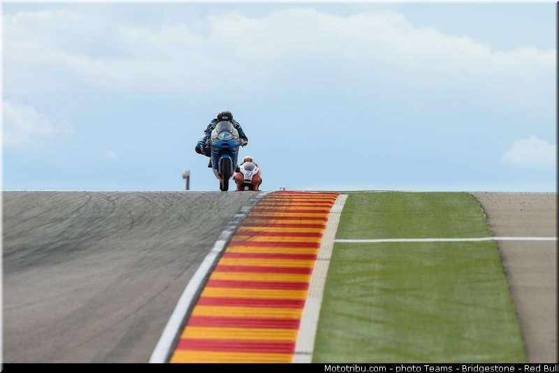 moto3_marquez_0001_espagne_aragon_motorland_2013