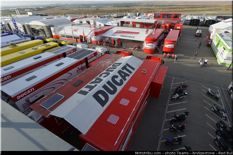 motogp_ambiance_0001_espagne_aragon_motorland_2013