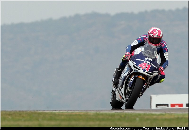 motogp_espargaro_0010_espagne_aragon_motorland_2013