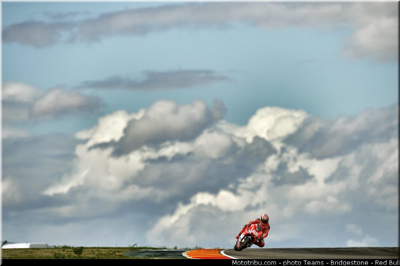 motogp_hayden_0021_espagne_aragon_motorland_2013