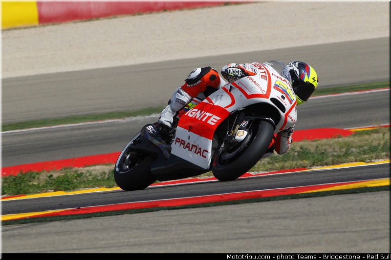 motogp_hernandez_0014_espagne_aragon_motorland_2013