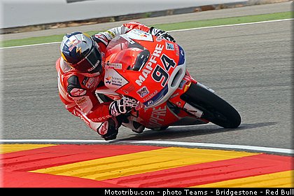 moto3_folger_0005_espagne_aragon_motorland_2013.jpg