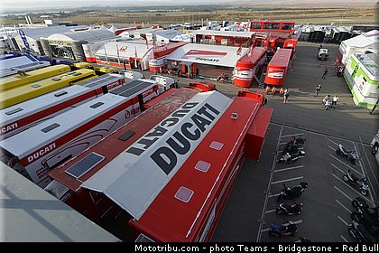 motogp_ambiance_0001_espagne_aragon_motorland_2013.jpg