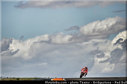 motogp_dovizioso_0019_espagne_aragon_motorland_2013.jpg