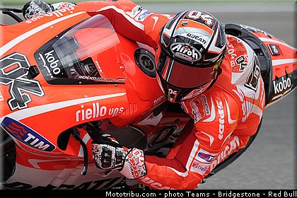 motogp_dovizioso_0022_espagne_aragon_motorland_2013.jpg