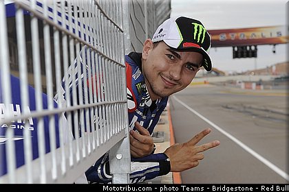 motogp_lorenzo_0011_espagne_aragon_motorland_2013.jpg