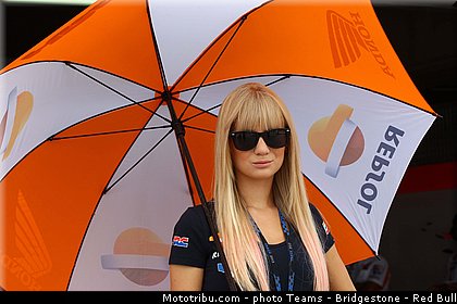 motogp_pitbabe_0029_espagne_aragon_motorland_2013.jpg