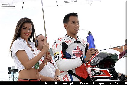 motogp_pitbabe_0048_espagne_aragon_motorland_2013.jpg