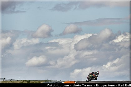 motogp_smith_0016_espagne_aragon_motorland_2013.jpg