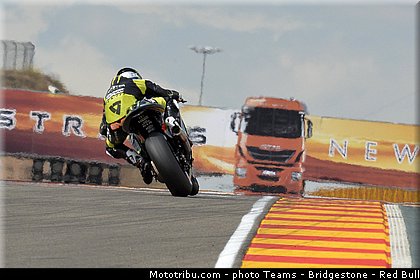 motogp_smith_0018_espagne_aragon_motorland_2013.jpg