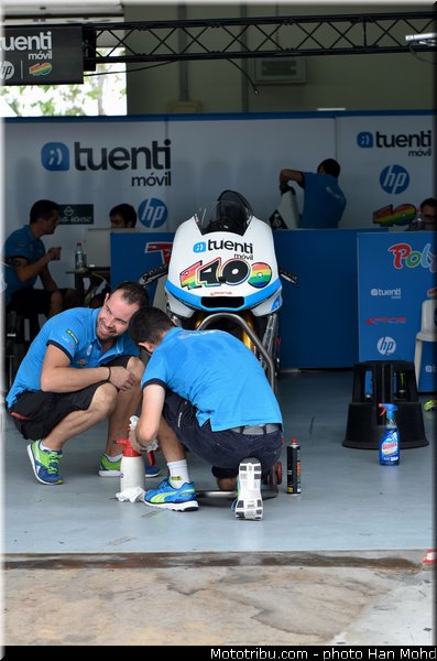 moto2_espargaro_p_001_malaisie_sepang_2013