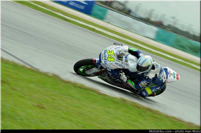 moto2_itturioz_001_malaisie_sepang_2013