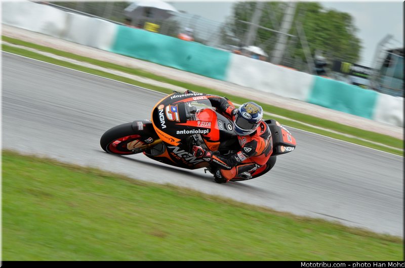 motogp_edwards_001_malaisie_sepang_2013