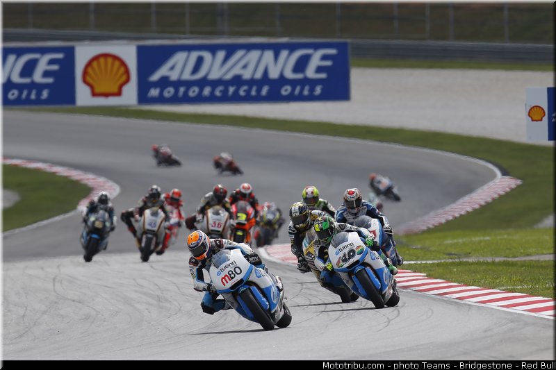 moto2_003_malaisie_sepang_2013