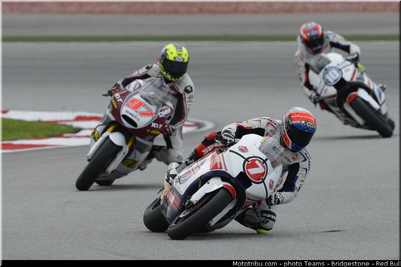 moto2_009_malaisie_sepang_2013