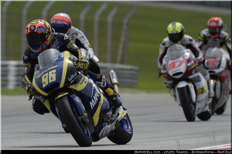 moto2_011_malaisie_sepang_2013